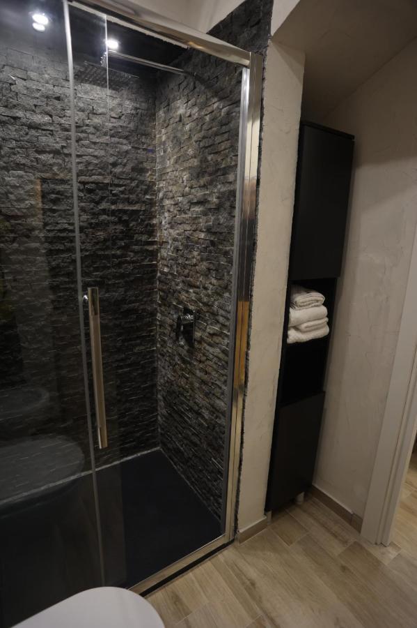 La Casa Nel Cortile Apartment คาตาเนีย ภายนอก รูปภาพ